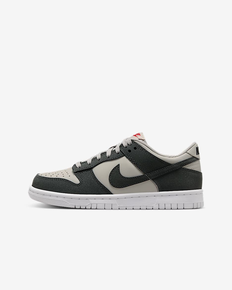 NIKE公式】ナイキ ダンク LOW ジュニアシューズ.オンライン NIKE公式】ナイキ ダンク LOW ジュニアシューズ.オンライン